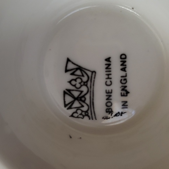 Mulder and Zoon by Amsterdam Vintage Red Rose teacup. No saucer - Picture 5 of 5